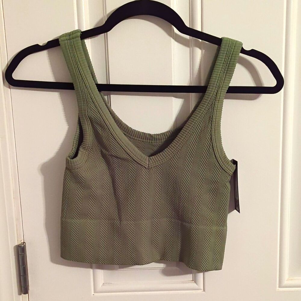 BASIK Women's Green Herringbone Reversible Scoop/V Neck Sports Bra - One Size